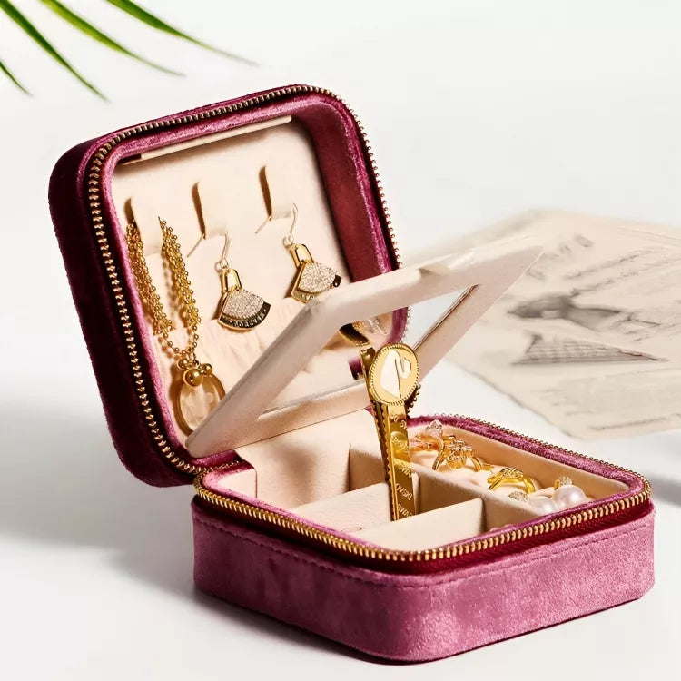 Mini boîte à bijoux de voyage exquise en velours | Idée cadeau pour femme | Coffret pour boucles d'oreilles, colliers, bracelets et bagues | Thefashin