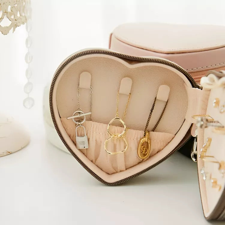 Boîte à bijoux de voyage en forme de cœur en cuir | Idée cadeau pour femme | Coffret pour boucles d'oreilles, colliers, bagues, bracelets | Thefashin