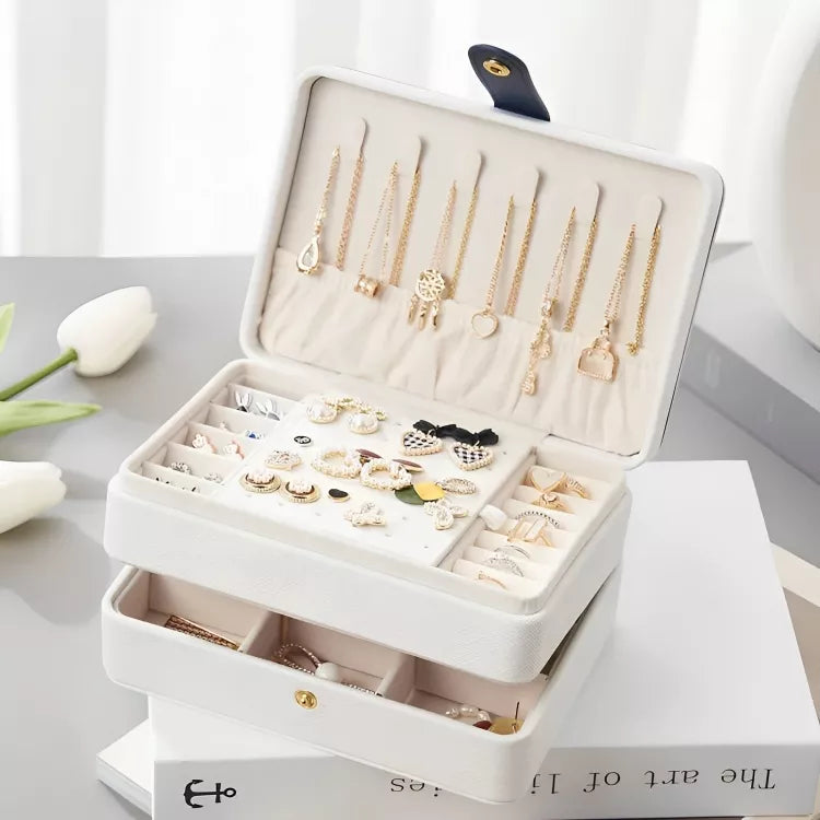 Boîte à bijoux minimaliste en cuir | Idée cadeau pour femme | Coffret pour boucles d'oreilles, colliers, bagues et bracelets| Thefashin 